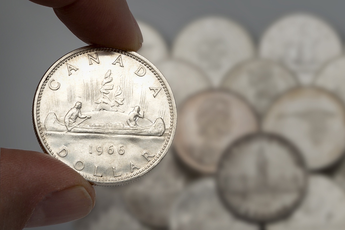 canadian-silver-dollar-1966